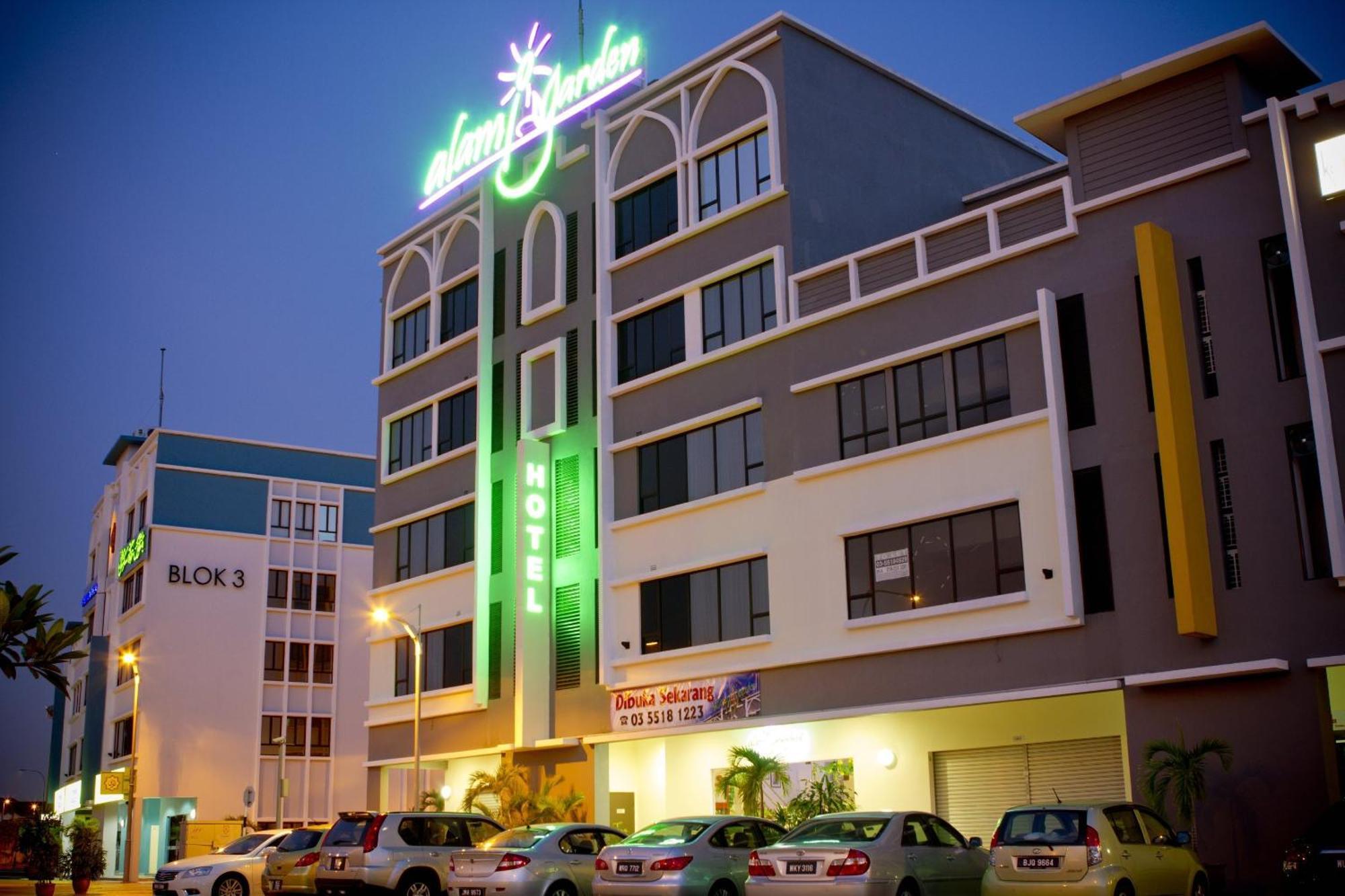 Alami Garden Hotel Shah Alam Exterior photo